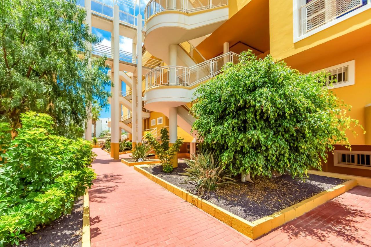 アデヘOrlando Astalavistaアパートメント エクステリア 写真